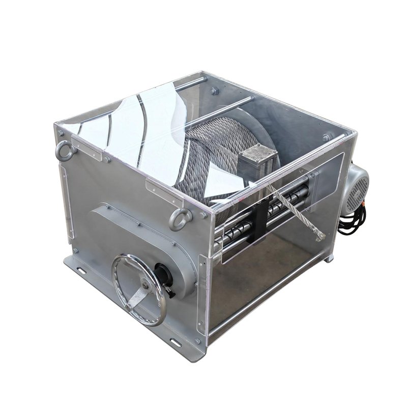 Self-dragging Rope Winch